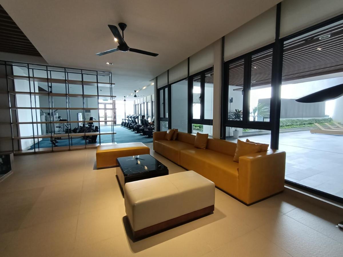 R&F Princess Cove Premium Homestay Famaily Johor Bahru Eksteriør billede