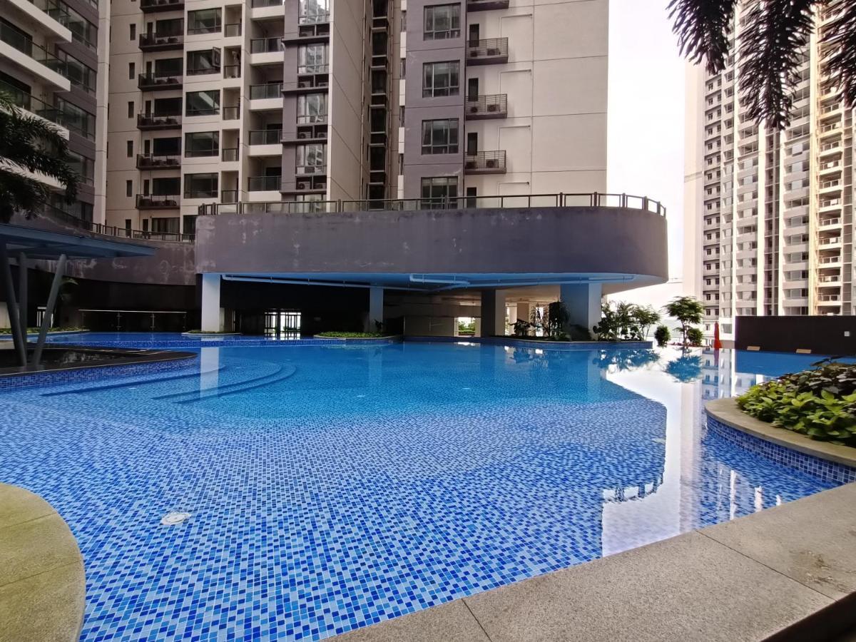 R&F Princess Cove Premium Homestay Famaily Johor Bahru Eksteriør billede